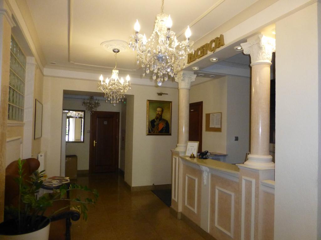 Hotel Cesarski - Kaiserhof Gizycko Exterior photo